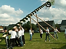 Maibaum aufstellen 2006_17