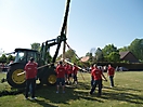 Maibaum aufstellen 2009_69