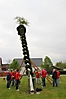 Maibaum aufstellen 2010_57