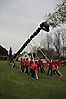 Maibaum aufstellen 2013_90